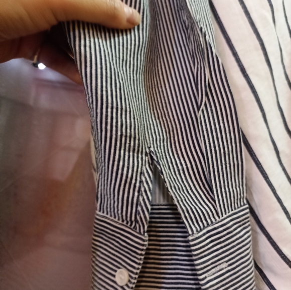 Stylish striped linen crop top( size L) - Picture 8 of 11